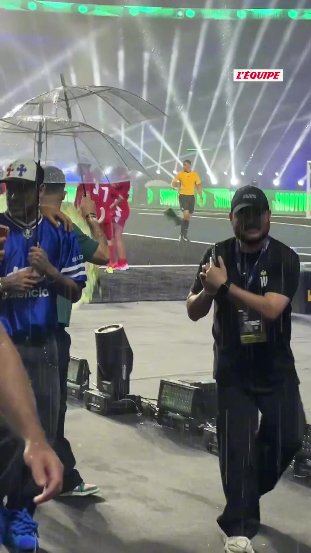 真人棋牌-内马尔现场观战国王联赛世界杯决赛，巴西6-2击败智利夺冠